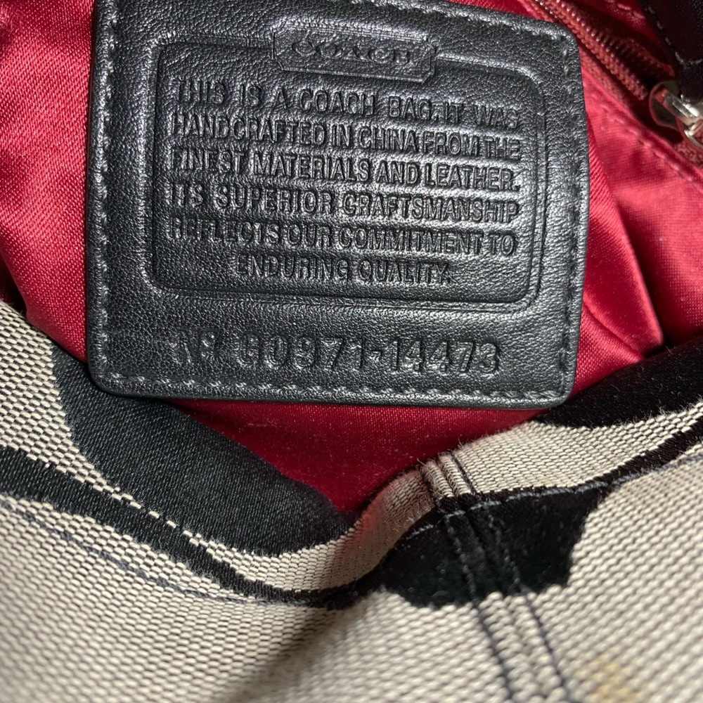 Authentic Coach Purse - Picture 3 of 4